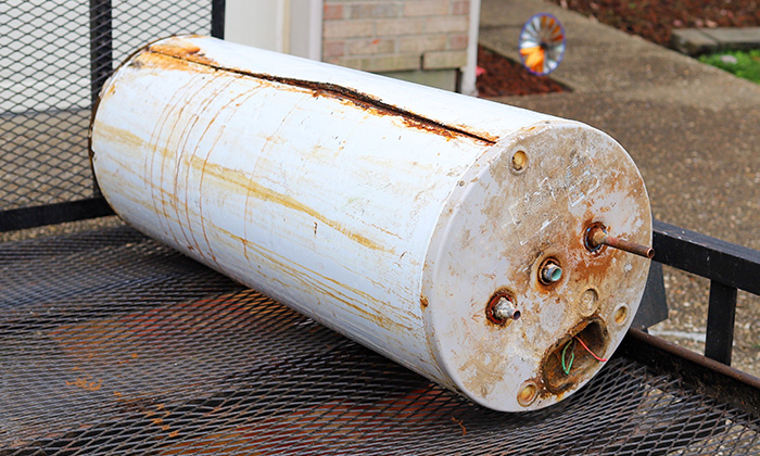 How to dispose of your old hot water heater_in blog image (1).jpg